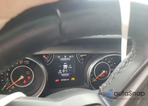 2018 Jeep Wrangler Unlimited Sport z USA, uszkodzony, nr VIN 1C4HJXDG3JW151462